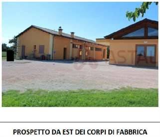 casa indipendente in vendita a Cesena in zona Ruffio