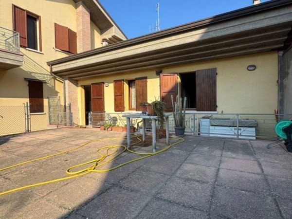 casa indipendente in vendita a Cesena in zona Centro Storico