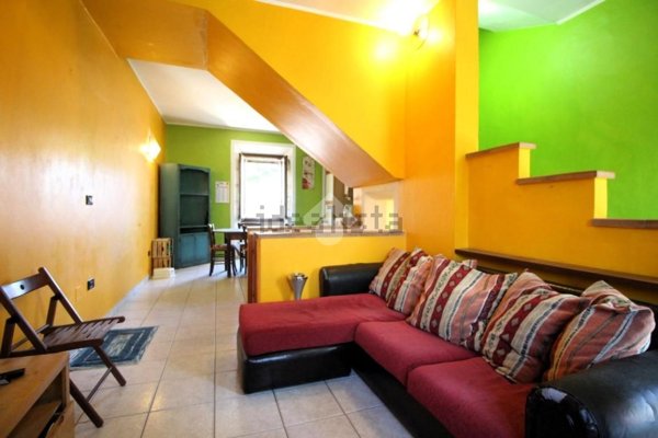 casa indipendente in vendita a Cesena in zona Borgo delle Rose