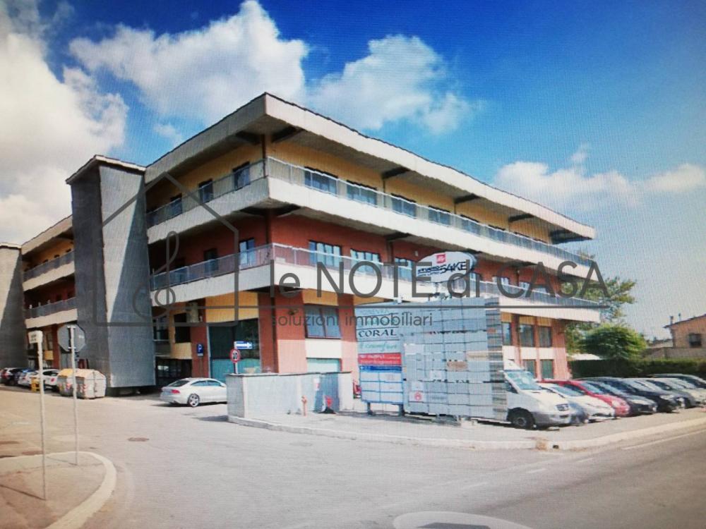 ufficio in vendita a Cesena