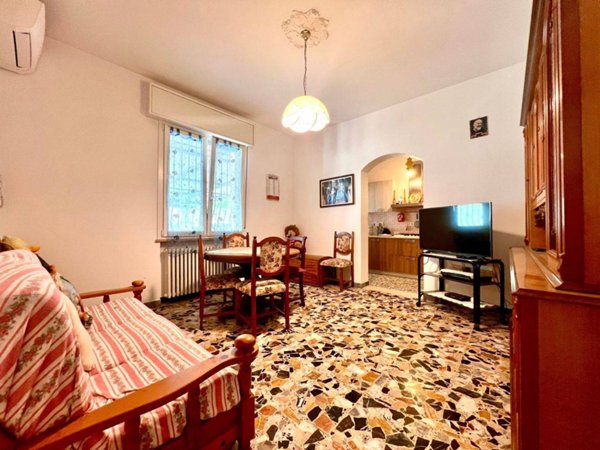 casa indipendente in vendita a Cesena