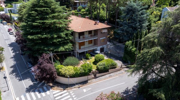 casa indipendente in vendita a Cesena in zona Cesuola