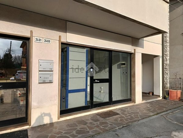 ufficio in vendita a Cesena