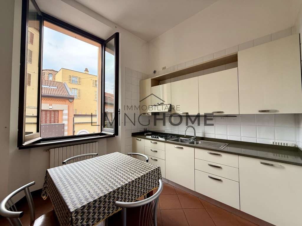 appartamento in vendita a Cesena in zona Centro Storico
