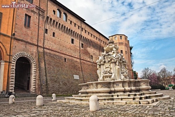 ufficio in vendita a Cesena