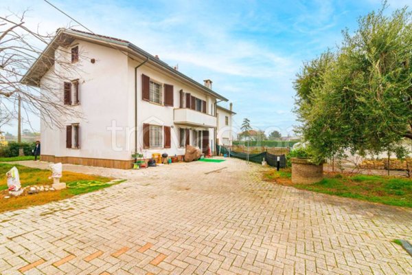 casa indipendente in vendita a Cesenatico in zona Bagnarola