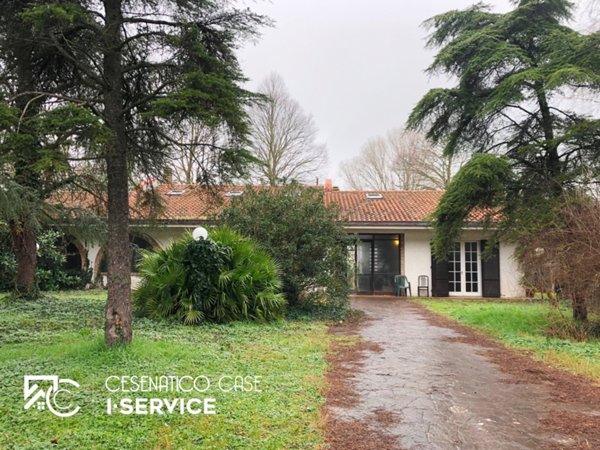 casa indipendente in vendita a Cesenatico in zona Cannucceto