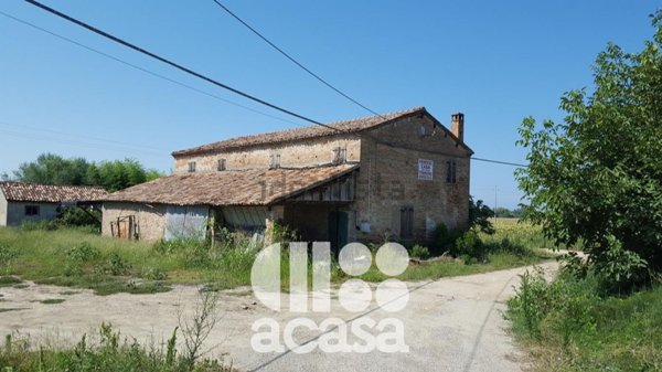 casa indipendente in vendita a Cesenatico in zona Villamarina