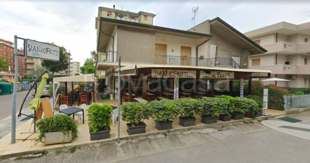 trivano in vendita a Cesenatico in zona Valverde