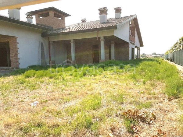 casa indipendente in vendita a Cesenatico in zona Borella