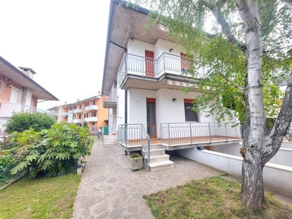 casa indipendente in vendita a Cesenatico in zona Villalta