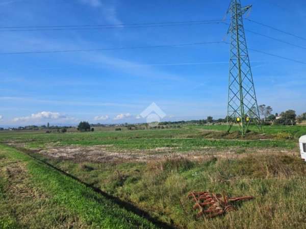 terreno edificabile in vendita a Cesenatico in zona Sala