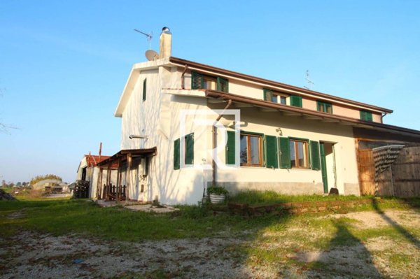 casa indipendente in vendita a Cesenatico in zona Cannucceto