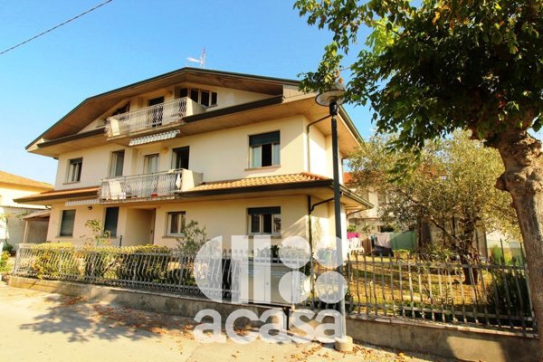 casa indipendente in vendita a Cesenatico in zona Sala