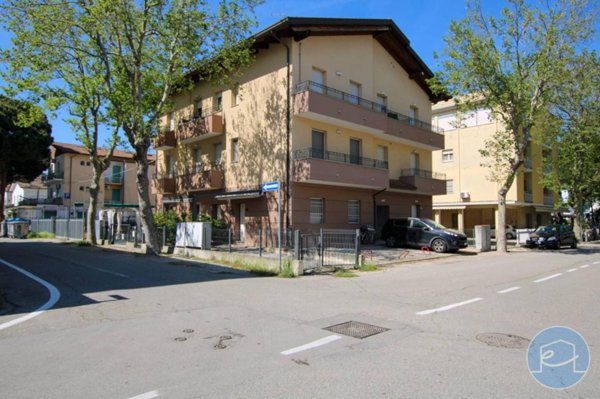 appartamento in vendita a Cesenatico in zona Villamarina