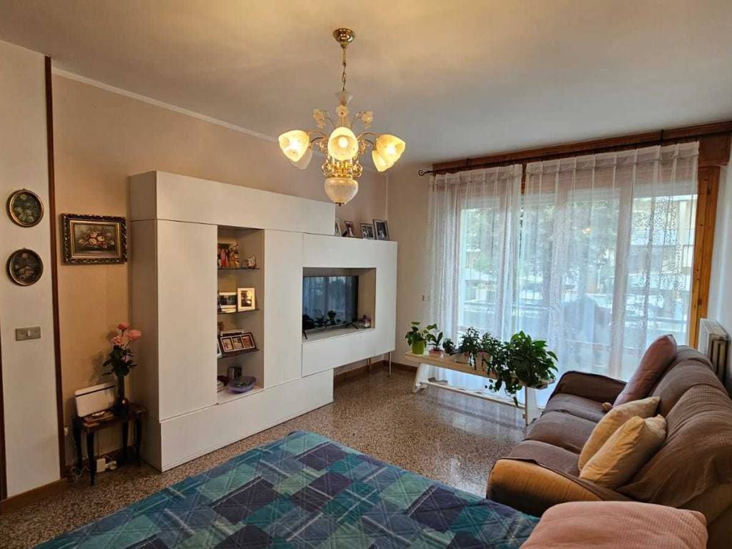 casa indipendente in vendita a Cesenatico