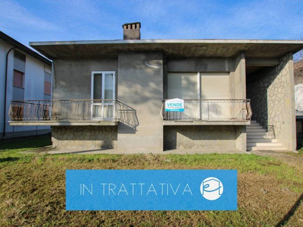 casa indipendente in vendita a Cesenatico in zona Sala