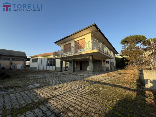 casa indipendente in vendita a Cesenatico