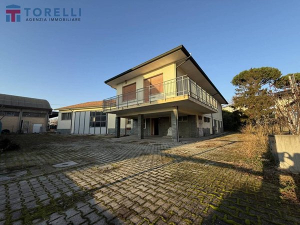 casa indipendente in vendita a Cesenatico