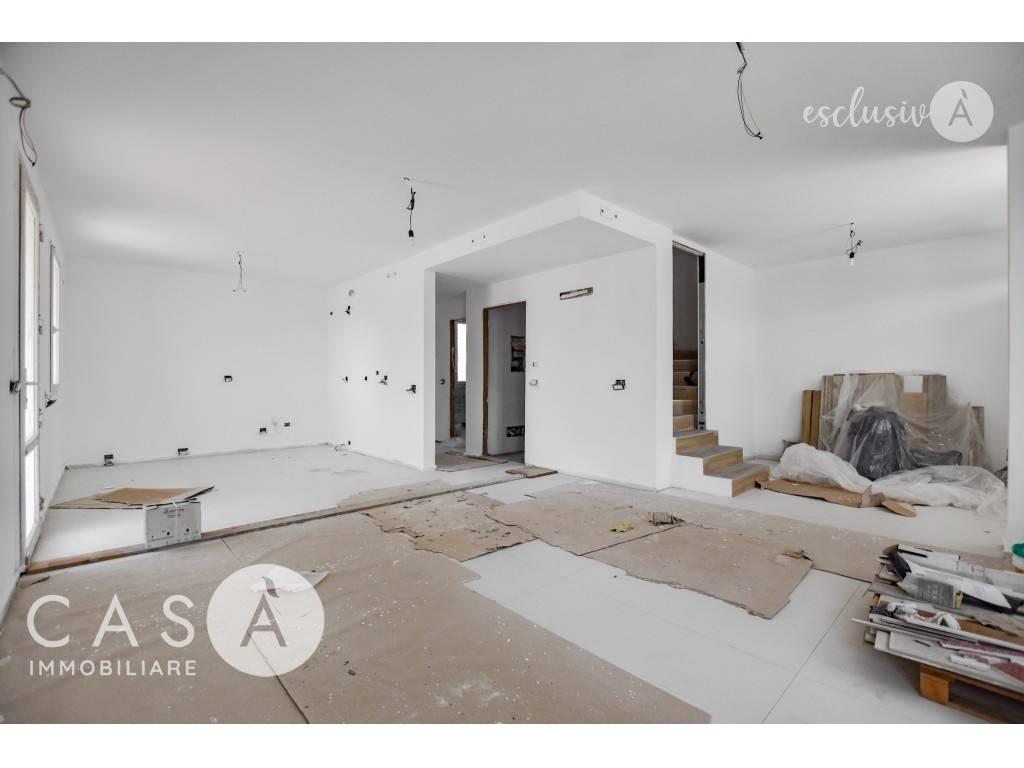 casa indipendente in vendita a Cesenatico in zona Bagnarola