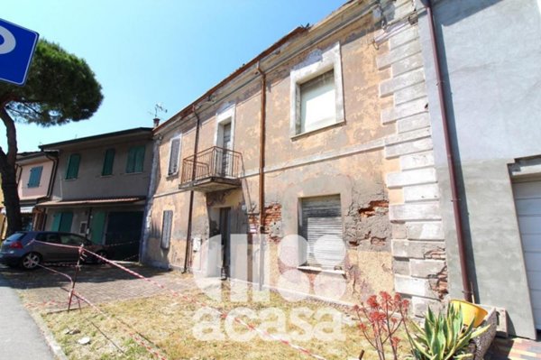 terreno edificabile in vendita a Cesenatico in zona Sala