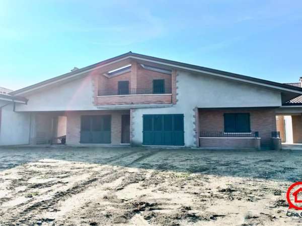 casa indipendente in vendita a Cesenatico in zona Sala