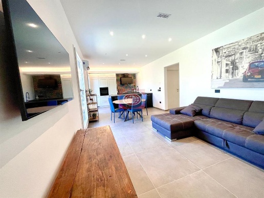 casa indipendente in vendita a Cesenatico in zona Sala