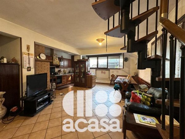 casa indipendente in vendita a Cesenatico in zona Sala