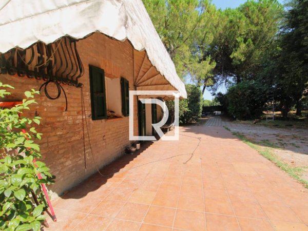 casa indipendente in vendita a Cesenatico in zona Bagnarola