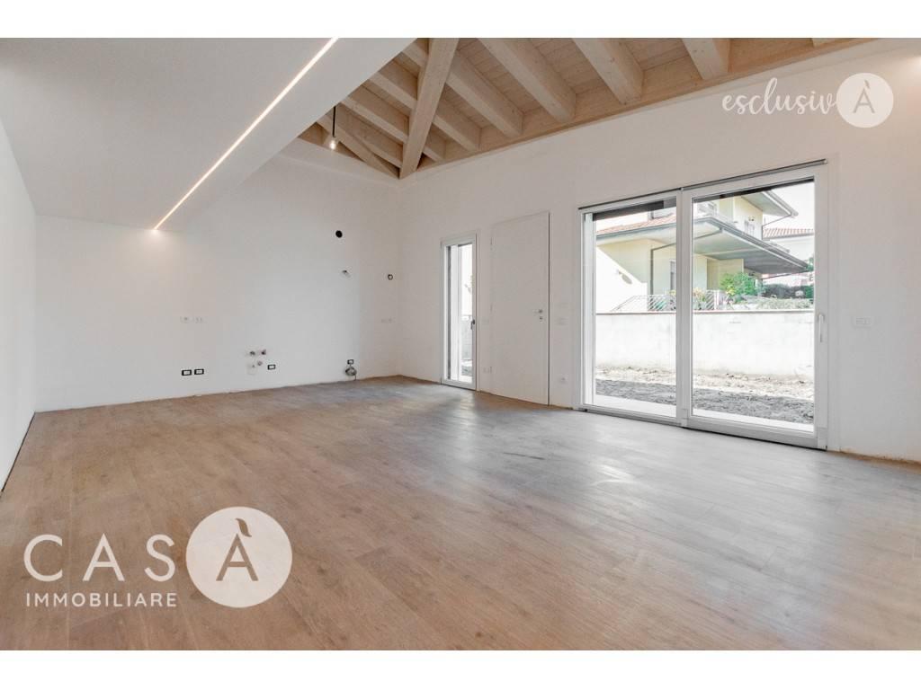 appartamento in vendita a Cesenatico in zona Sala