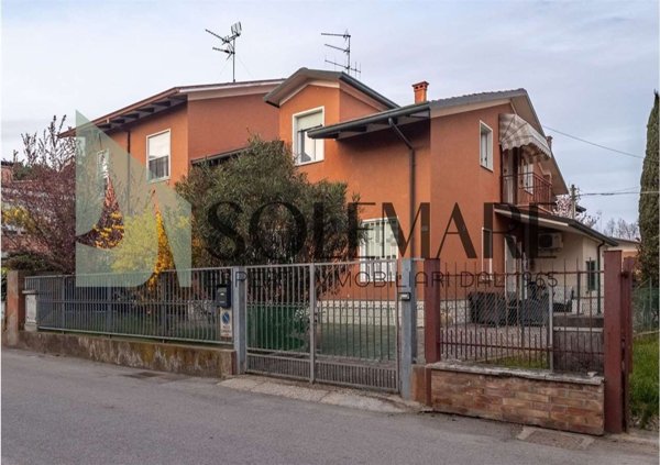 casa indipendente in vendita a Cesenatico