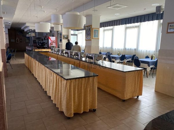negozio in vendita a Cesenatico