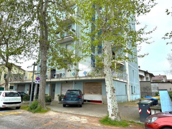 appartamento in vendita a Cesenatico in zona Villamarina
