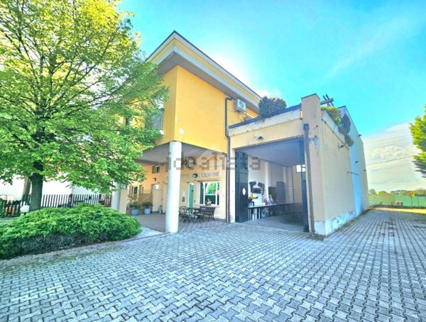 casa indipendente in vendita a Cesenatico