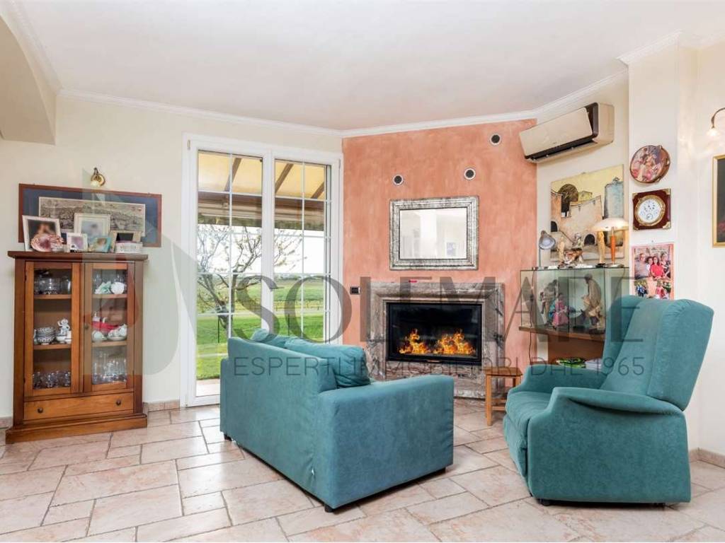 casa indipendente in vendita a Cesenatico in zona Cannucceto