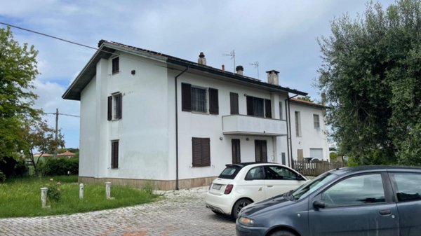 casa indipendente in vendita a Cesenatico in zona Bagnarola