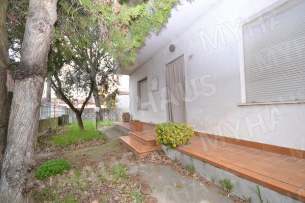 casa indipendente in vendita a Cesenatico in zona Borella