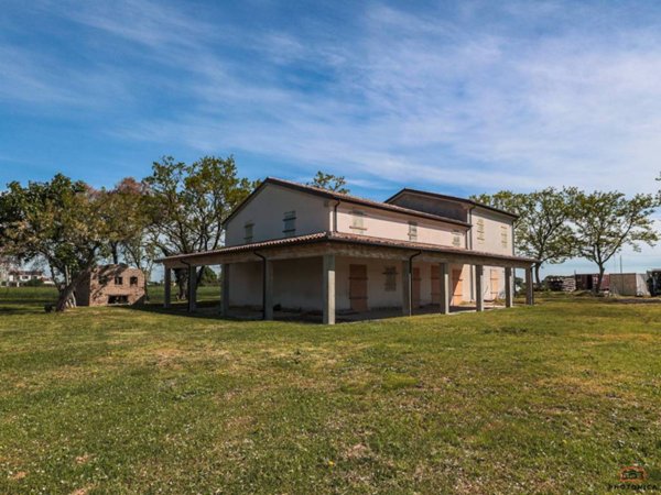 casa indipendente in vendita a Cesenatico