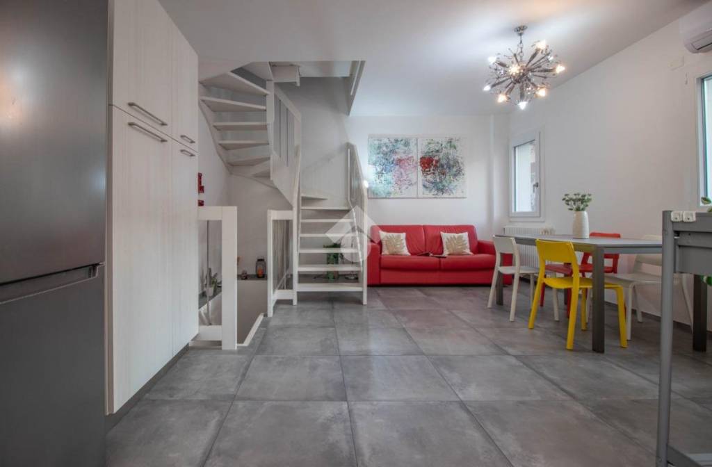 casa indipendente in vendita a Cesenatico