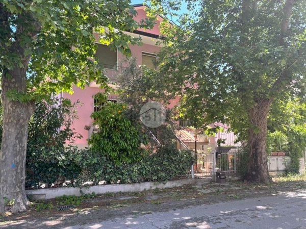 appartamento in vendita a Cesenatico in zona Villamarina