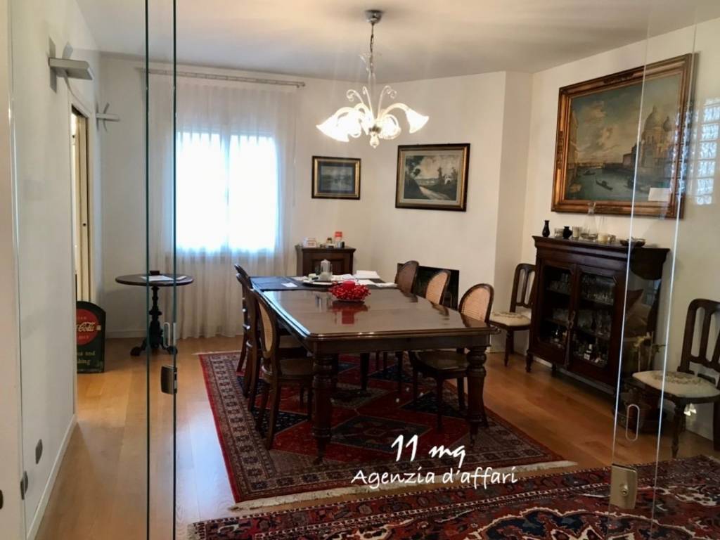 casa indipendente in vendita a Cesenatico