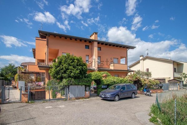 appartamento in vendita a Cesenatico in zona Villamarina
