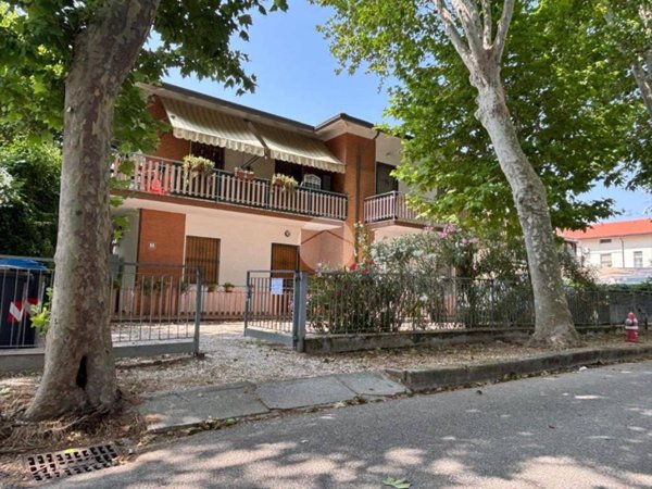 appartamento in vendita a Cesenatico in zona Valverde