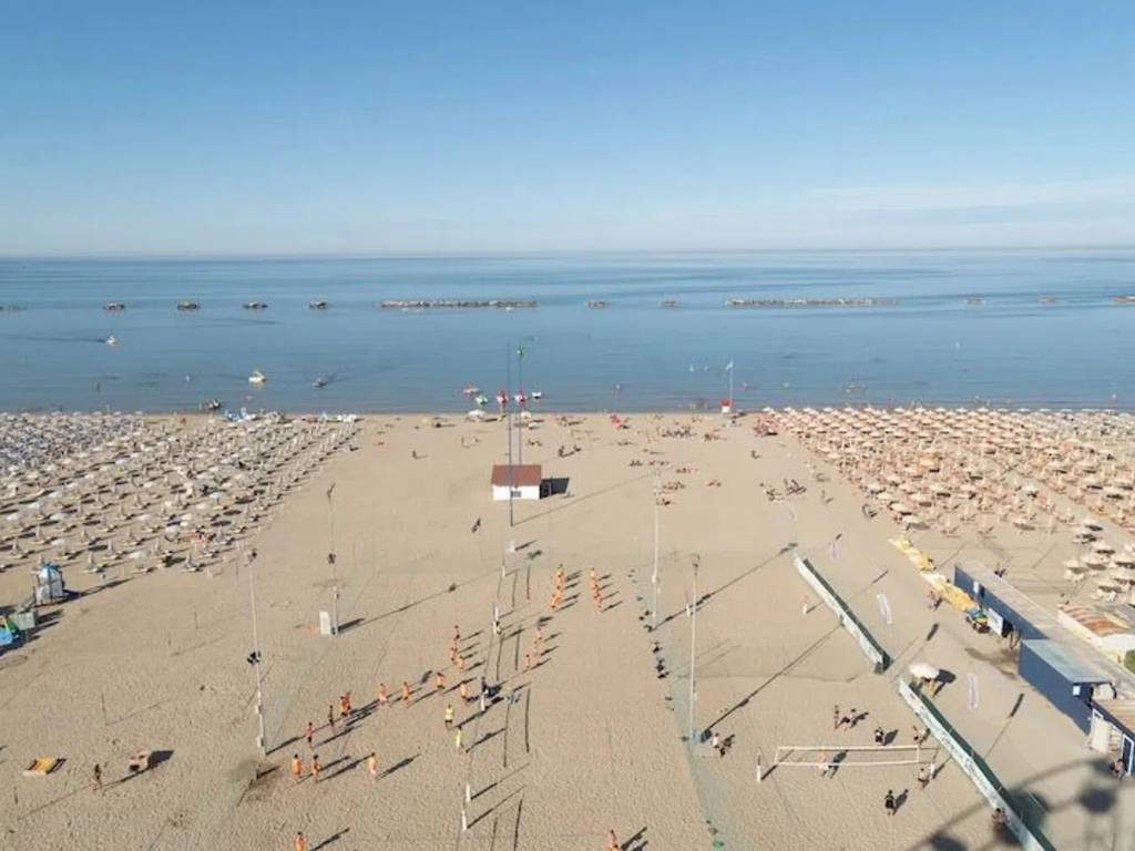intera palazzina in vendita a Cesenatico