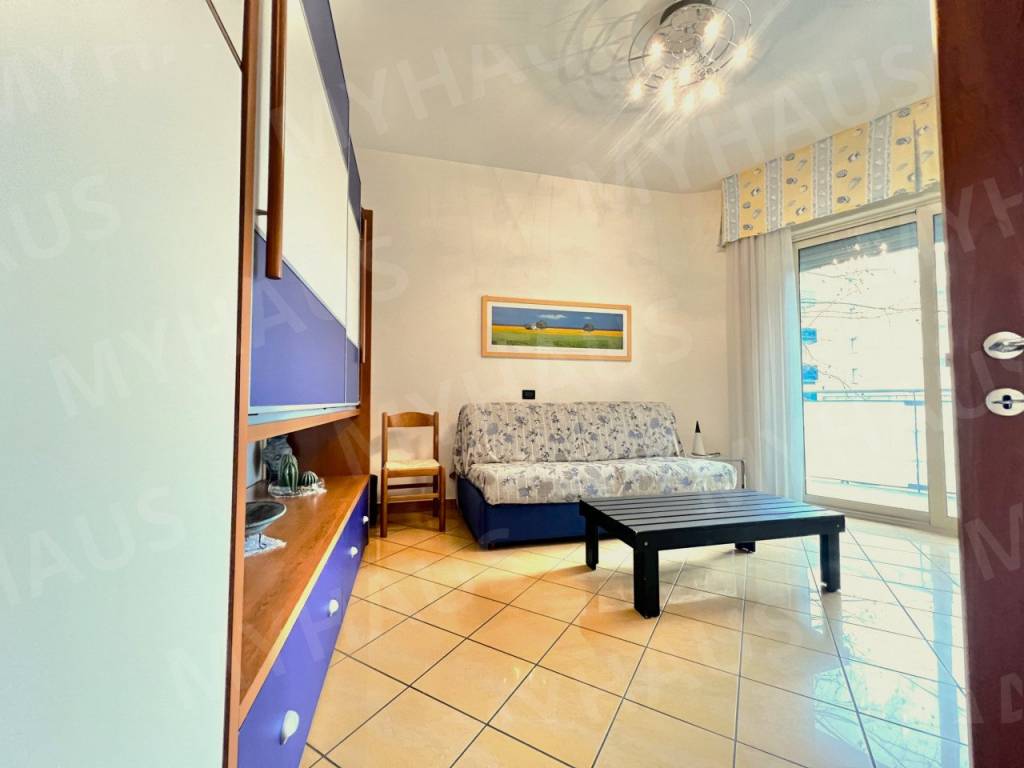 appartamento in vendita a Cesenatico in zona Valverde