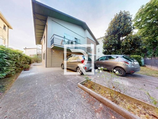 casa indipendente in vendita a Cesenatico in zona Sala