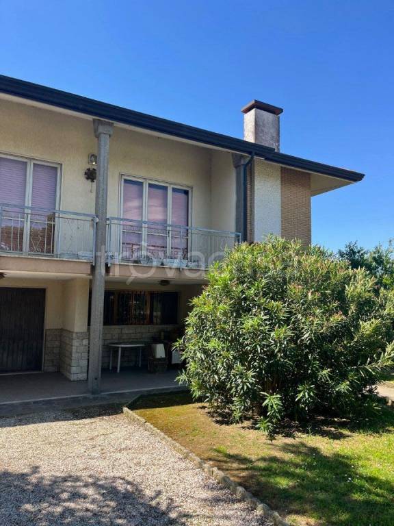 casa indipendente in vendita a Cesenatico in zona Cannucceto