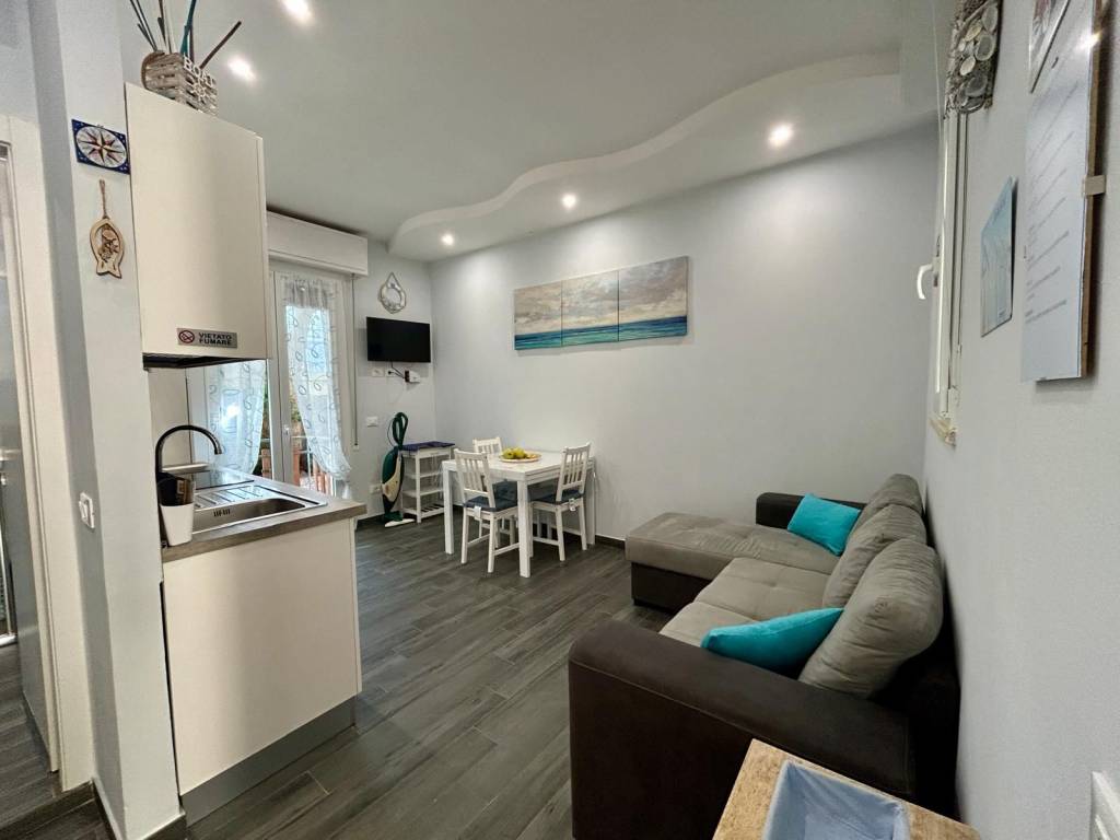 appartamento in vendita a Cesenatico in zona Valverde