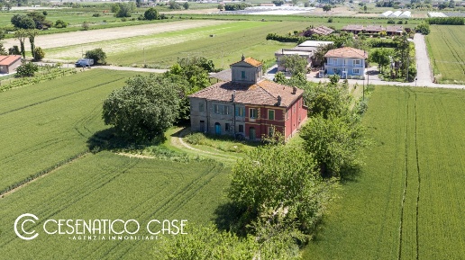 casa indipendente in vendita a Cesenatico in zona Bagnarola