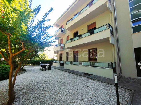 appartamento in vendita a Cesenatico in zona Sala